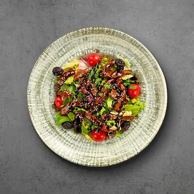 Салат теплый с говядиной в Gagawa по цене 680 ₽