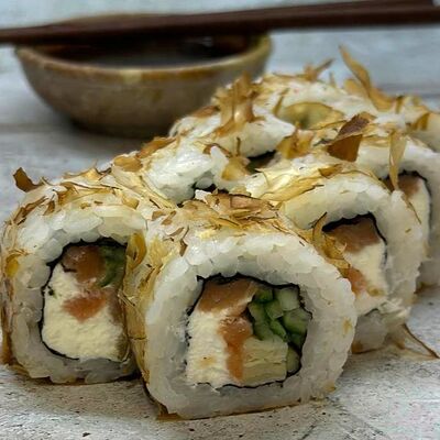 Бонито в Fenix Sushi по цене 360 ₽