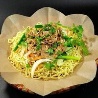 Ми сао с говядиной в Нан кафе - Вьетнамская Кухня