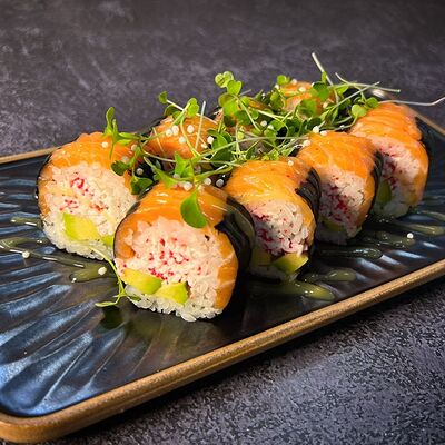 Ролл самурай в Бейкер суши по цене 999 ₽