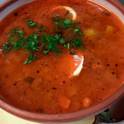 Фирменная солянка от шефа в Мангал Haus по цене 300 ₽