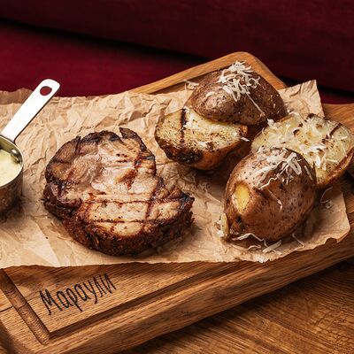 Буженина на углях с картофелем в Мараули по цене 605 ₽