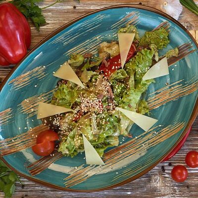 Салат Мясной по-грузински в Saperavi по цене 410