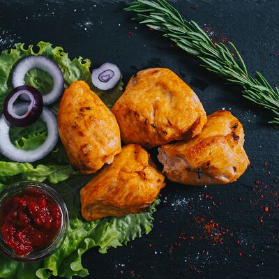 Куриная грудка в Гучкофф грильбар по цене 550 ₽