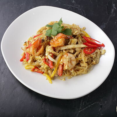 Лапша по-сингапурски в Лас Пальмас по цене 770 ₽