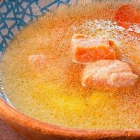 Уха с мурманской форелью в Сулугуни