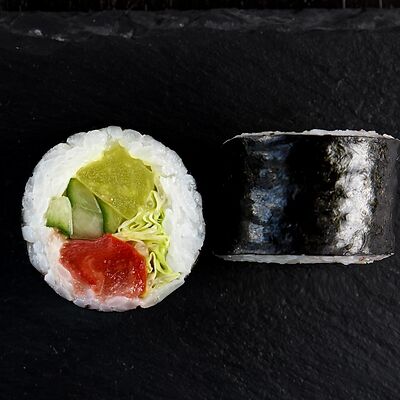 Ролл овощной в Hot Pizza по цене 350 ₽