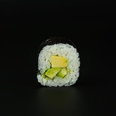 Ролл с авокадо в RollWok club Азиатская кухня по цене 189 ₽