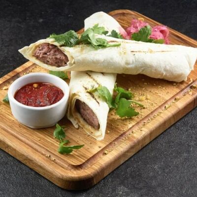 Люля-кебаб свиной в лаваше в Мангал36 по цене 389 ₽