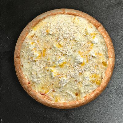 Пицца Четыре сыра в AnjI PizzA по цене 679 ₽