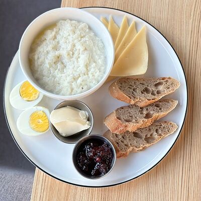 Английский завтракв Camon Cafe по цене 700 ₽