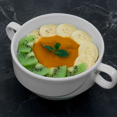 Рисовая каша с бананом и киви в Brauny по цене 240 ₽