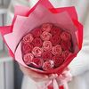 Букет из красных и розовых шоколадных роз в Chococo по цене 1390