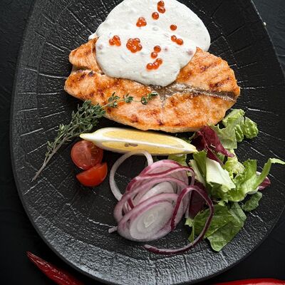 Стейк из семги на углях в Irish Pub по цене 1415 ₽