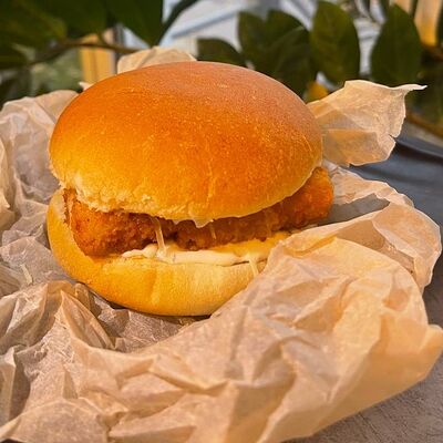 Рыбный бургер в Moyo по цене 255 ₽