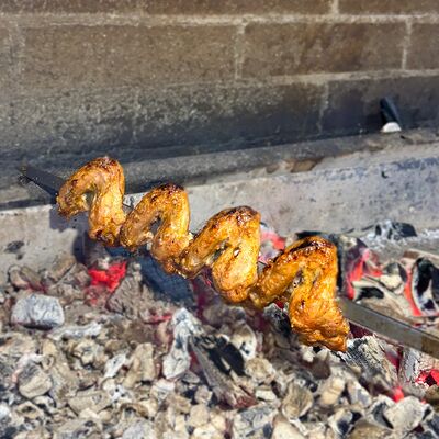 Шашлык из куриных крыльев в Каракилис по цене 529 ₽