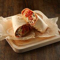 Сэндвич-ролл с ветчиной и сыром в Craft Lab Cafe