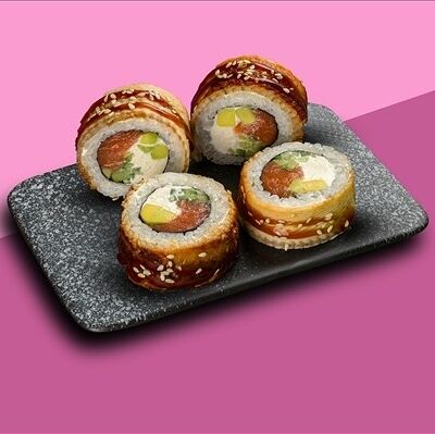 Канада 4 шт в О! Суши по цене 830 ₽