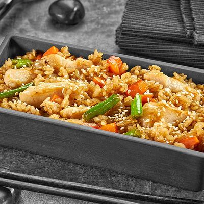 Рис с курицей в Суши Мастер по цене 229 ₽