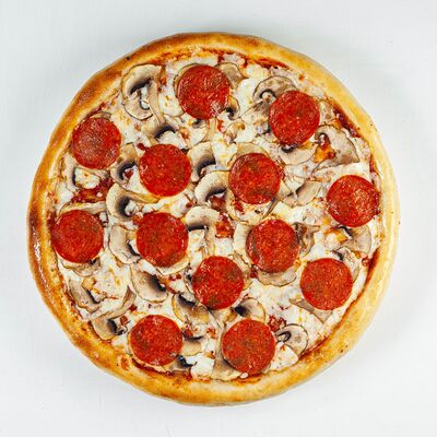 Пицца Пепперони с шампиньонами в СитиФокс по цене 510 ₽