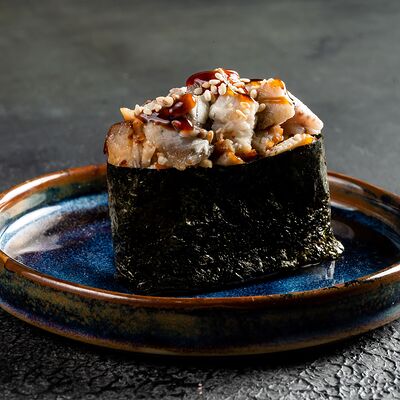 Гунканы Угорь спайси 2 шт в Сие Паста по цене 400 ₽