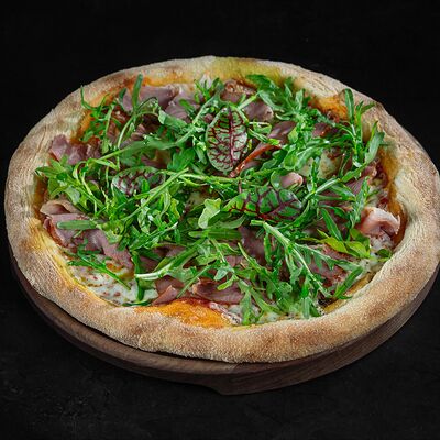 Пицца с копченой уткой в Интонация по цене 1020 ₽