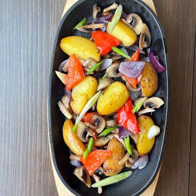 Сковородка с грибами в Брассерия 033 по цене 320 ₽