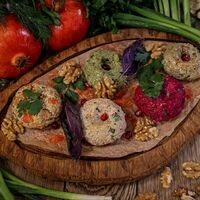 Ассорти пхали в Мзиани