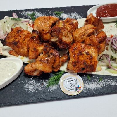 Шашлык из куриного филев Райский дворик по цене 600 ₽