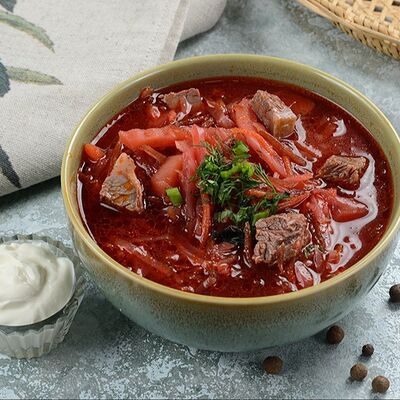 Борщ в Кафе уют по цене 375 ₽