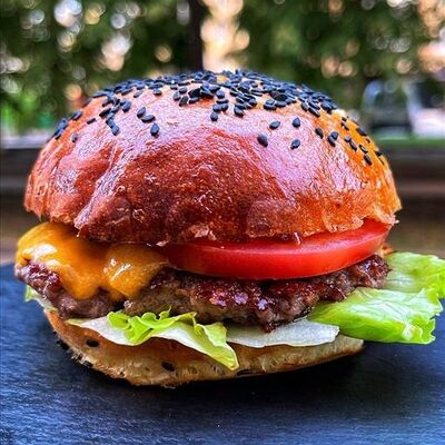 Бургер Летний в Гастропаб Ёж по цене 840 ₽