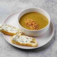 Чечевичный суп на грибном бульоне с гренками в BBQ Beer Restaurant