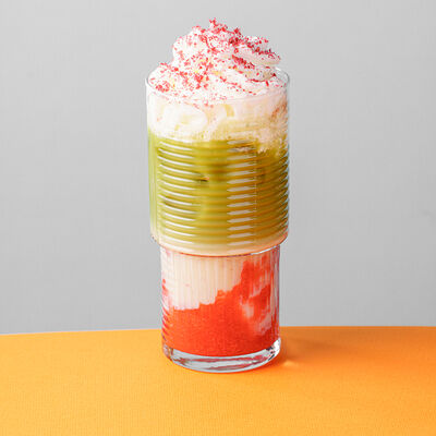 Матча фисташка малина в Панда Маркет по цене 345 ₽