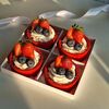 Тарталетки со сливочным кремом и свежими сезонными ягодами в Marys Cakes по цене 1890