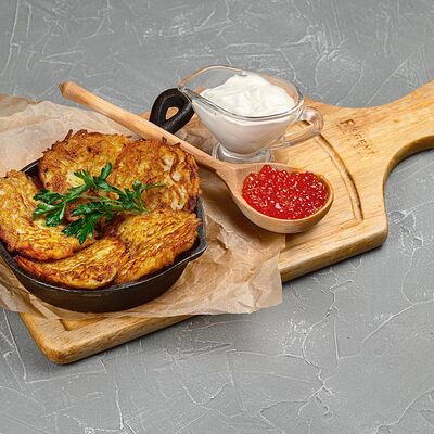 Драники с икрой в Корчма по цене 480