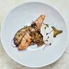 Стейк из лосося с запеченым баклажаном и грибами в Икра по цене 1190