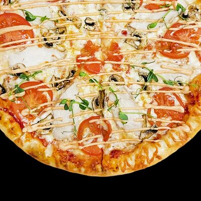 Пицца Том ям с курицей средняя в Дакота по цене 632 ₽