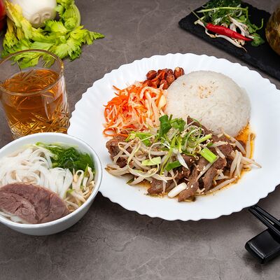 Ком Лон Сао Жа До в Pho 1998 по цене 615 ₽