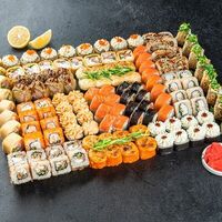 Савельев в SunSushi