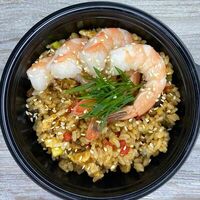 Wok рис Umami с креветками в Umami