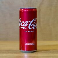 Coca-Cola в Суши и пицца люкс