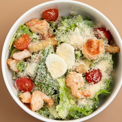 Салат Цезарь с креветками в CRAFT COFFEE по цене 650 ₽