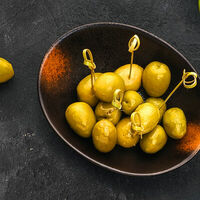 Гигантские оливки в Mojo