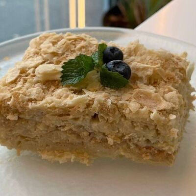 Наполеон в Renoir coffee по цене 330 ₽