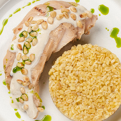 Куриная грудка в кедровом молоке в Etika bakery - Этика пекарня по цене 890 ₽