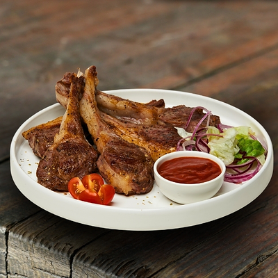 Каре ягненка* в Сербская кухня 