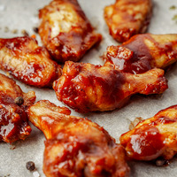 Крылья куриные барбекю в Mozza Pizza