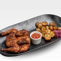 Цыпленок корнишон в Hells Burgers