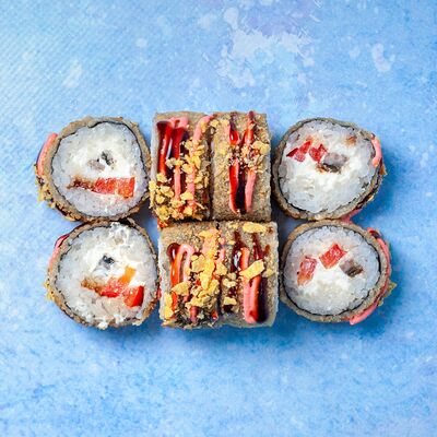 Сам себе угорь в Rocky Rolls - японская кухня по цене 429 ₽