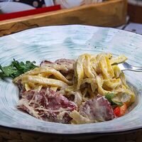 Паста Карбонара в Гриль-бар Draft